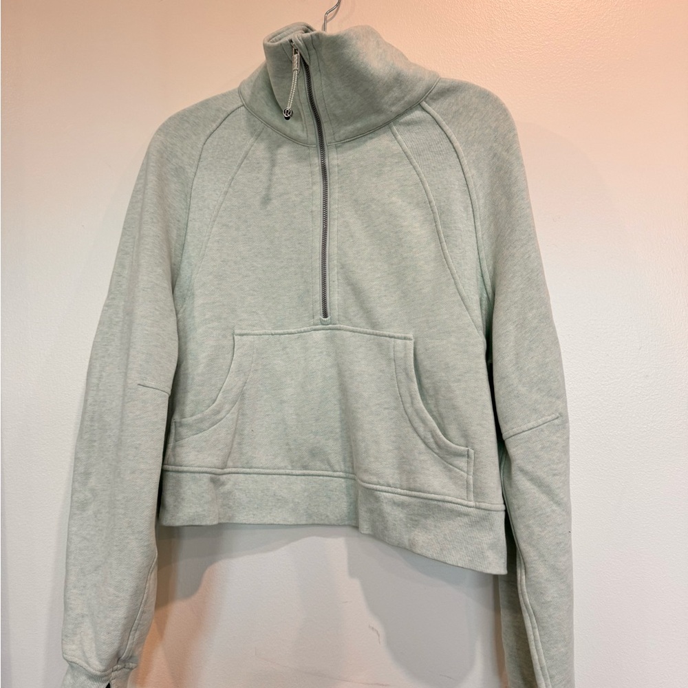 Lululemon quarter zip oversized Scuba M/L color mint (one small spot on back)